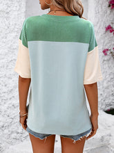 Load image into Gallery viewer, Color Block Round Neck Half Sleeve T-Shirt