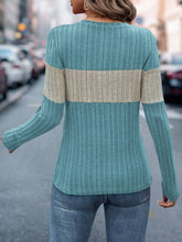 Load image into Gallery viewer, Color Block Round Neck Long Sleeve Top