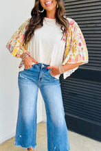 Load image into Gallery viewer, Printed Round Neck Flutter Sleeve Blouse