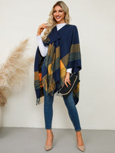 Load image into Gallery viewer, Fringe Contrast Plaid Poncho