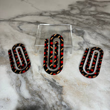 Load image into Gallery viewer, Jumbo Paperclip - Apple Pencil