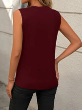 Load image into Gallery viewer, Round Neck Sleeveless Tank
