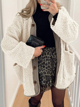Load image into Gallery viewer, Contrast Button Up Sherpa Jacket with Pockets