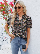 Load image into Gallery viewer, Ruched Printed Notched Short Sleeve Blouse