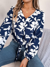 Load image into Gallery viewer, Printed V-Neck Long Sleeve Blouse