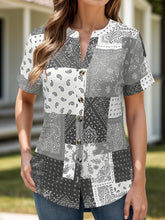 Load image into Gallery viewer, Printed Notched Short Sleeve Blouse