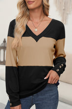 Load image into Gallery viewer, Color Block V-Neck Long Sleeve Top