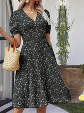 Load image into Gallery viewer, Printed V-Neck Short Sleeve Dress