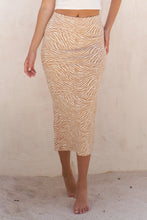 Load image into Gallery viewer, 37e28aebe7fa40e3a3fedb570df9d917-Max-Origin