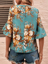 Load image into Gallery viewer, Printed Round Neck Half Sleeve Blouse
