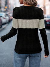 Load image into Gallery viewer, Color Block Round Neck Long Sleeve Top
