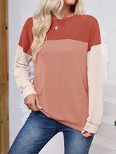 Load image into Gallery viewer, Color Block Round Neck Long Sleeve Sweatshirt