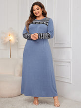 Load image into Gallery viewer, Plus Size Printed Round Neck Long Sleeve Dress