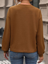 Load image into Gallery viewer, V-Neck Long Sleeve Top