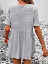 Load image into Gallery viewer, Round Neck Short Sleeve Blouse