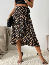 Load image into Gallery viewer, Tied Slit Printed Skirt
