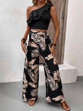 Load image into Gallery viewer, Ruffled Sleeveless Top and Printed Pants Set