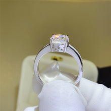 Load image into Gallery viewer, 3 Carat Moissanite 925 Sterling Silver Ring