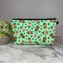 Load image into Gallery viewer, Pouch - Green Star Coffee Bear