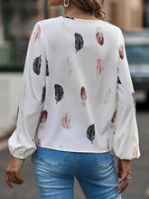 Load image into Gallery viewer, Feather Print Notched Balloon Sleeve Top