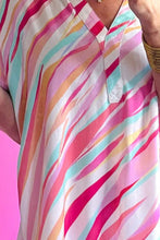 Load image into Gallery viewer, Color Block V-Neck Half Sleeve Blouse