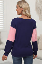 Load image into Gallery viewer, Color Block V-Neck Long Sleeve Top