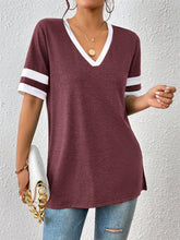 Load image into Gallery viewer, Contrast Trim V-Neck Short Sleeve T-Shirt