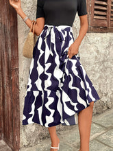 Load image into Gallery viewer, Printed Round Neck Short Sleeve Midi Dress