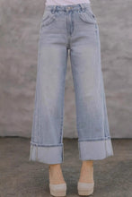 Load image into Gallery viewer, Straight Leg Jeans with Pockets