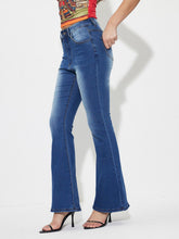 Load image into Gallery viewer, Mid-Rise Waist Bootcut Jeans