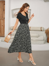 Load image into Gallery viewer, Printed Round Neck Short Sleeve Midi Dress