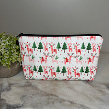 Load image into Gallery viewer, Pouch - Christmas Winter - Plaid Deer