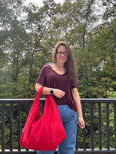 Load image into Gallery viewer, Serena Handbag - PREORDER 6/9-6/12
