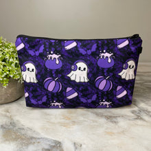 Load image into Gallery viewer, Pouch - Ghosts Purple Halloween