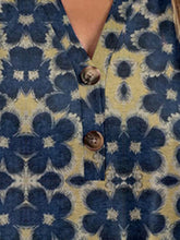 Load image into Gallery viewer, Full Size Printed Notched Short Sleeve Blouse