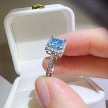 Load image into Gallery viewer, 2 Carat Moissanite 925 Sterling Silver Square Shape Ring