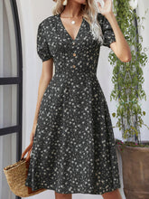 Load image into Gallery viewer, Printed V-Neck Short Sleeve Dress