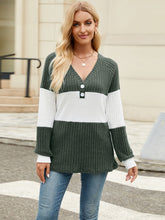 Load image into Gallery viewer, Color Block V-Neck Long Sleeve T-Shirt