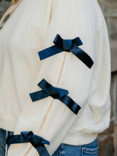 Load image into Gallery viewer, Contrast Bow Round Neck Long Sleeve Sweatshirt