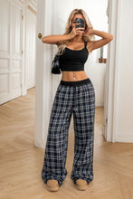 Load image into Gallery viewer, Plaid Wide Leg Pants