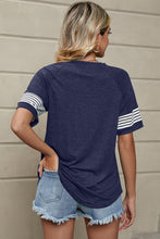 Load image into Gallery viewer, Striped Round Neck Short Sleeve T-Shirt