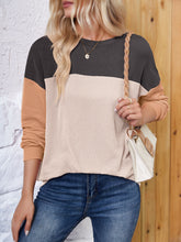 Load image into Gallery viewer, Color Block Round Neck Long Sleeve Sweatshirt