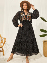 Load image into Gallery viewer, Plus Size Embroidered Tassel Balloon Sleeve Dress