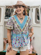 Load image into Gallery viewer, Plus Size Ruched Lace Detail Printed V-Neck Short Sleeve Blouse