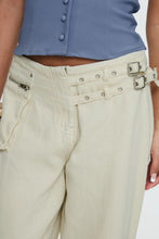 Load image into Gallery viewer, Wide Leg Jeans with Pockets