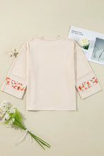 Load image into Gallery viewer, Exposed Seam Slit Floral Round Neck Blouse