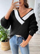Load image into Gallery viewer, Contrast Dropped Shoulder Long Sleeve Sweater