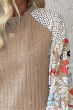 Load image into Gallery viewer, Printed Round Neck Long Sleeve Top
