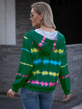 Load image into Gallery viewer, Tie Dye Raglan Sleeve Hoodie
