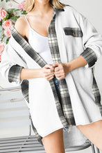 Load image into Gallery viewer, Plaid Button Down Collared Jacket